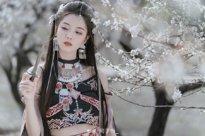 最后生还者 封面